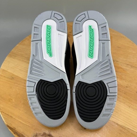 Womens 7.5 / 6Y - Nike Air Jordan 3 Retro GS Green Glow Black Shoes Sneakers NEW - Picture 7 of 9